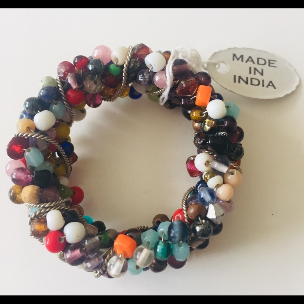 12 x $24 •Multicolor napkin rings.